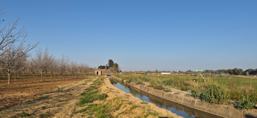 Commercial Property for Sale in Douglas Northern Cape